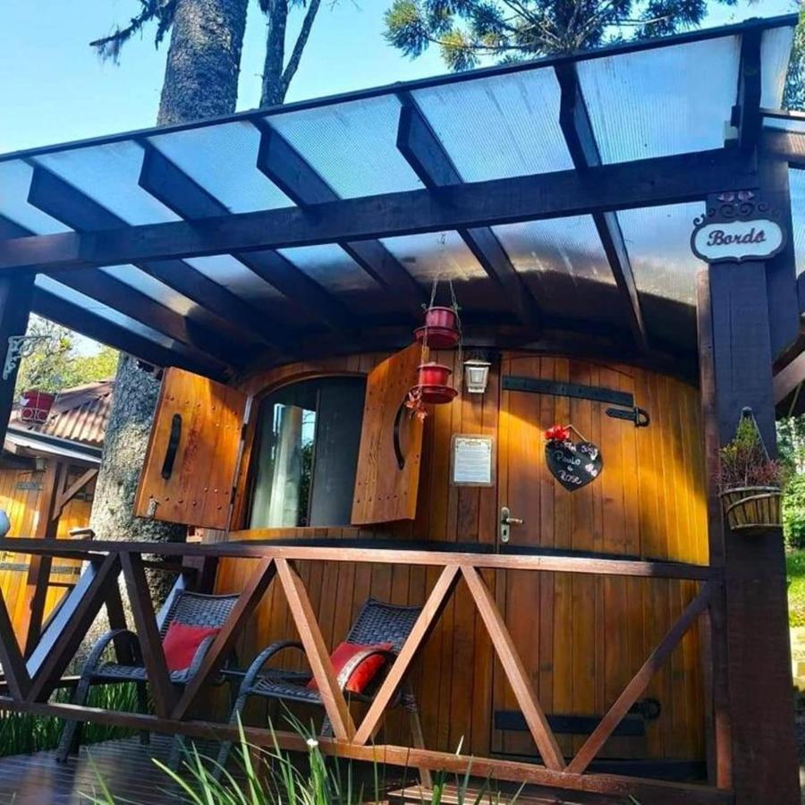Chale Tematico Em Pipa De Vinho - Parada Da Pipa Chalet Canela