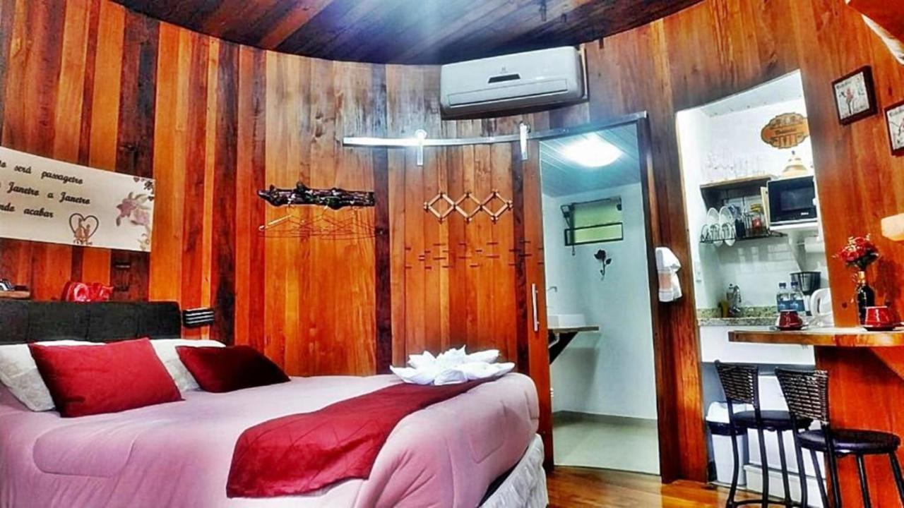 Chalet Chale Tematico Em Pipa De Vinho - Parada Da Pipa Canela