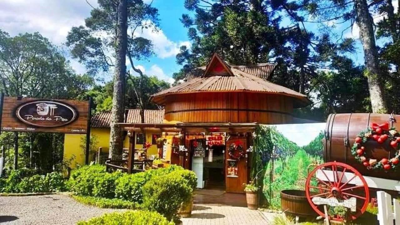 Chalet Chale Tematico Em Pipa De Vinho - Parada Da Pipa Canela