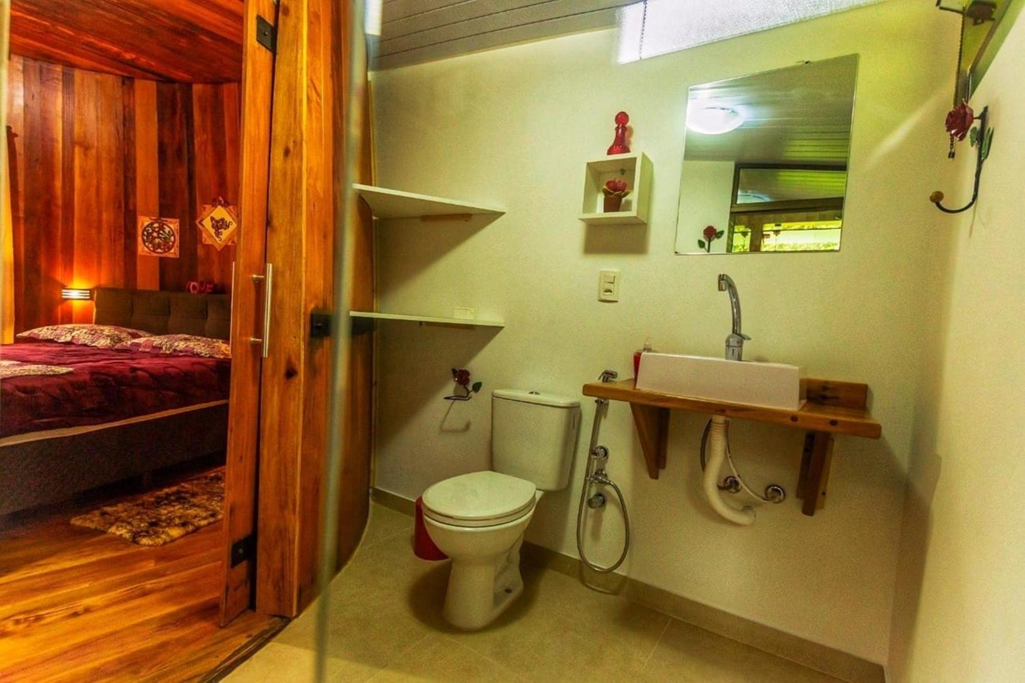 Chalet Chale Tematico Em Pipa De Vinho - Parada Da Pipa *