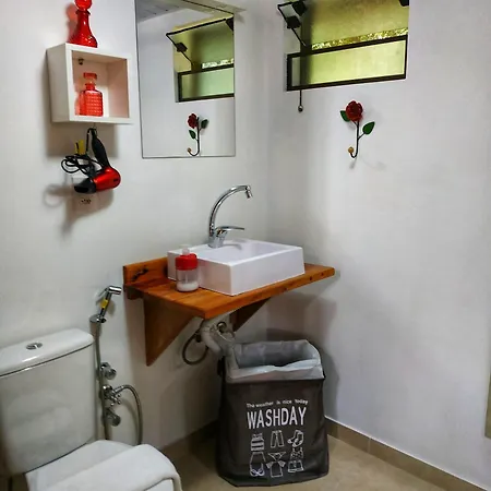 Chale Tematico Em Pipa De Vinho - Parada Da Pipa Chales Canela Room photo
