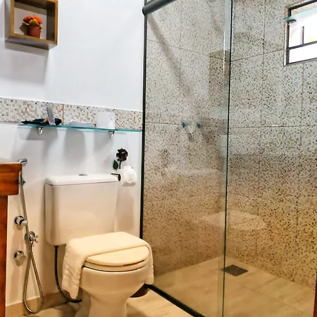 Chale Tematico Em Pipa De Vinho - Parada Da Pipa Chales Canela Room photo